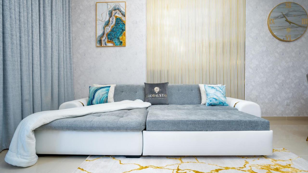 Exclusive Retreat Globalstay'S New 3Br Townhouse With Private Pool Dubai Exterior photo